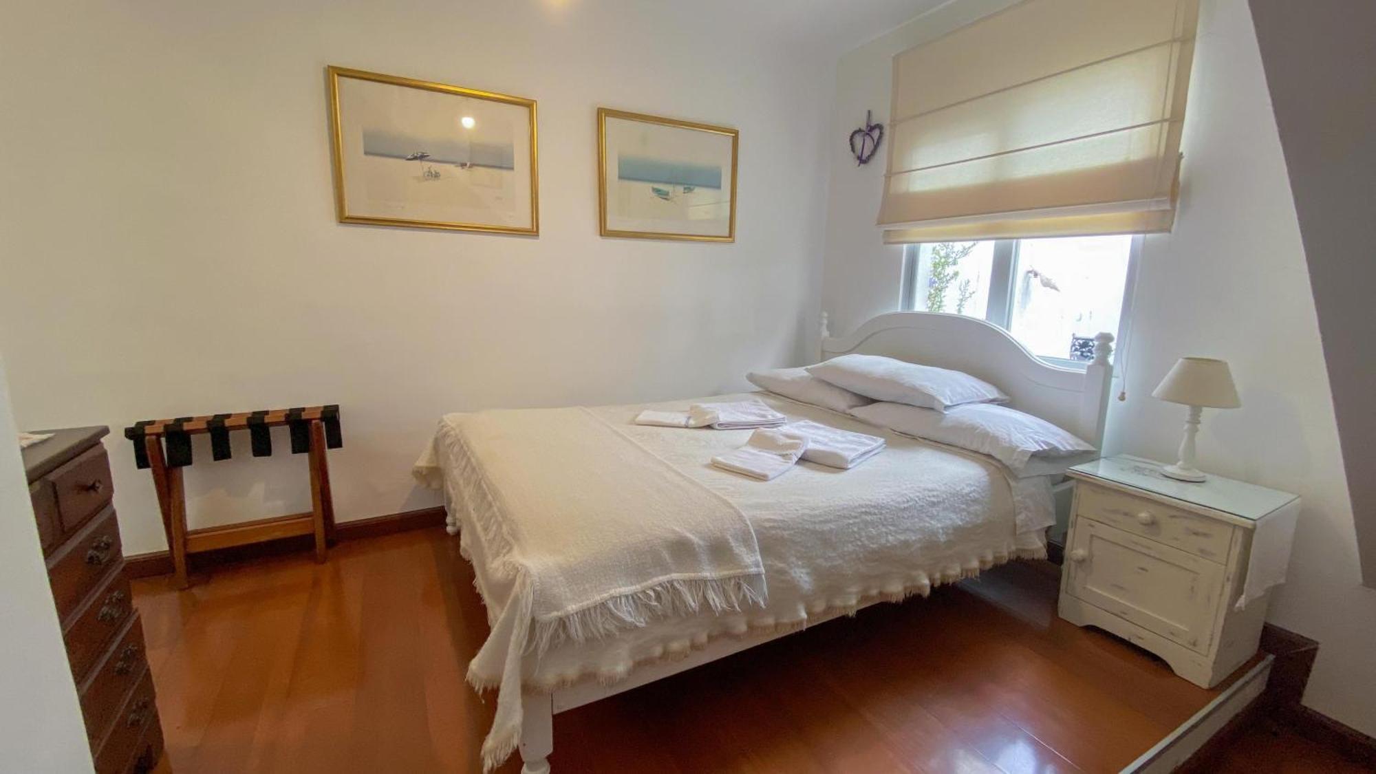 Sakti Hostal B&B Quito Buitenkant foto